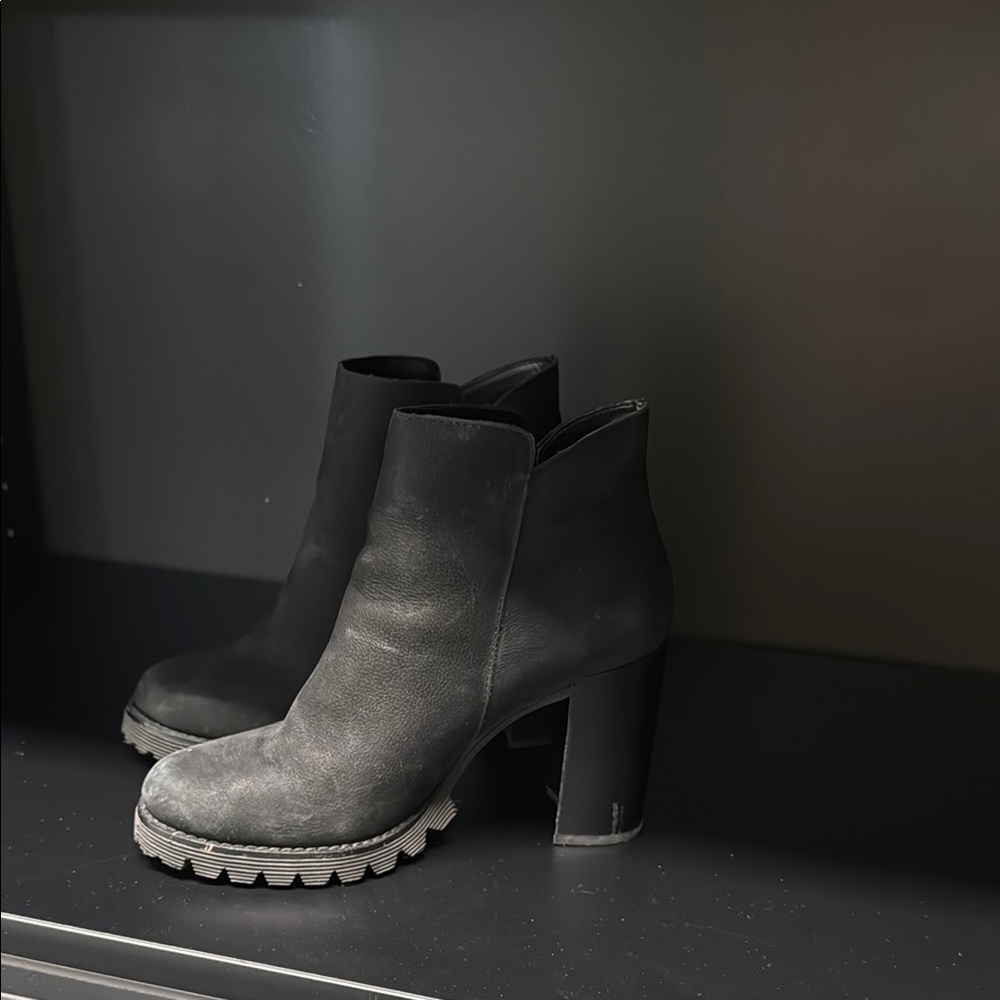 Black Ankle Boots with Rugged Sole and Minimalist Design